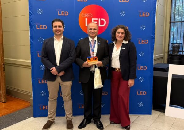 Imagen de la noticia Daniel Almonte, el profesor que busca transformar la educación y que fue uno de los 30 ganadores de los Premios LED 2026