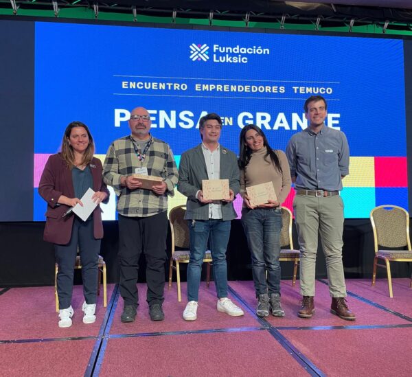 Imagen de la noticia Piensa en Grande: más de 300 emprendedores de La Araucanía se reunieron para crear redes, compartir experiencias y fortalecer sus negocios