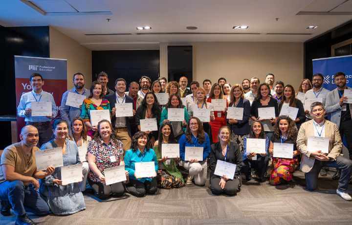 Promoting Circular Economy in Chile: 40 Professionals from Various Regions Complete ...